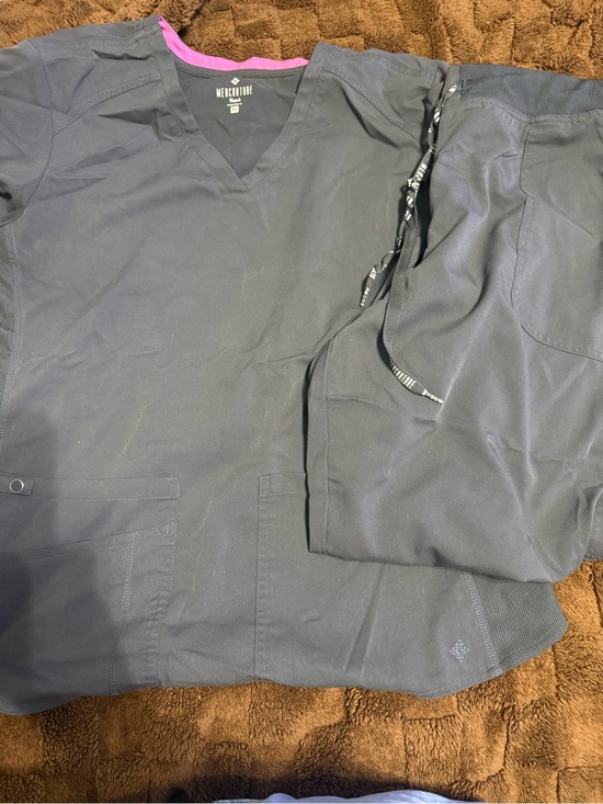 Med Couture Other - Med Couture Women's Scrub Top and Pants XL